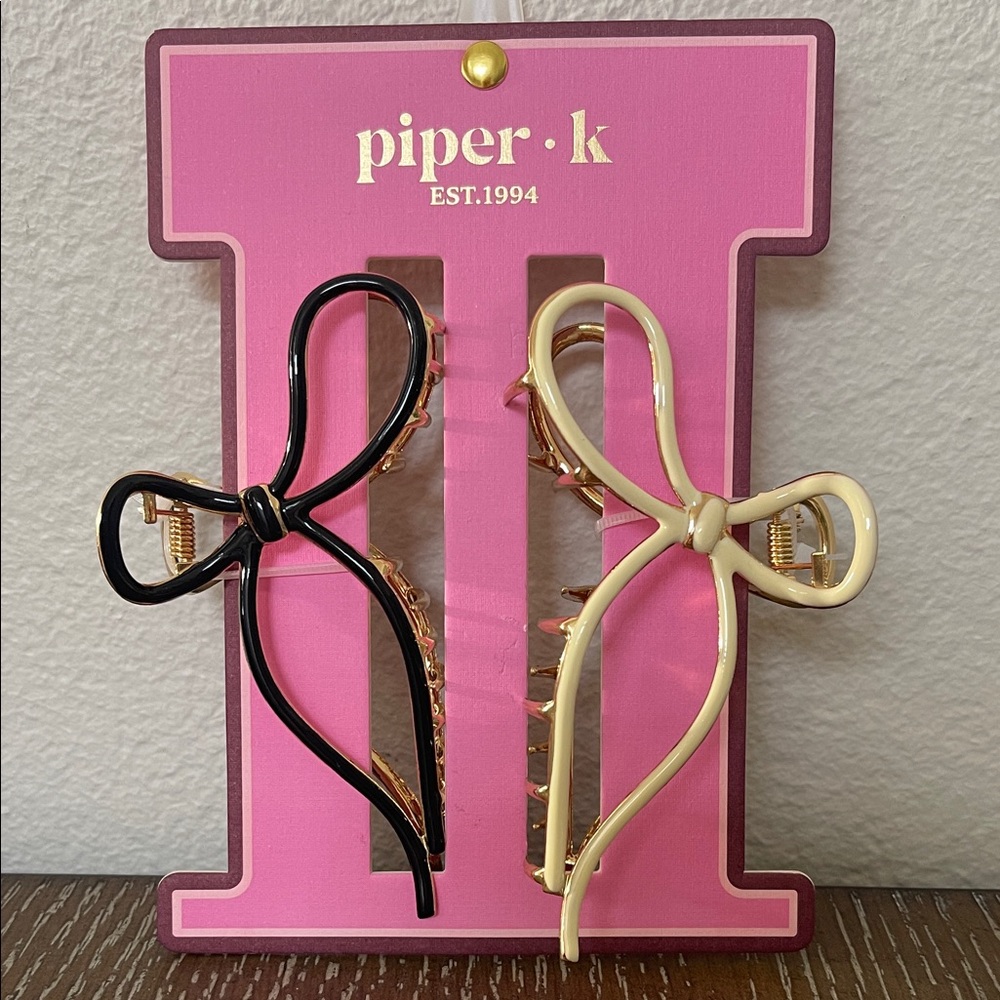 Piper K Gorgeous Bow Black and Cream Claw Hair Clips NWT